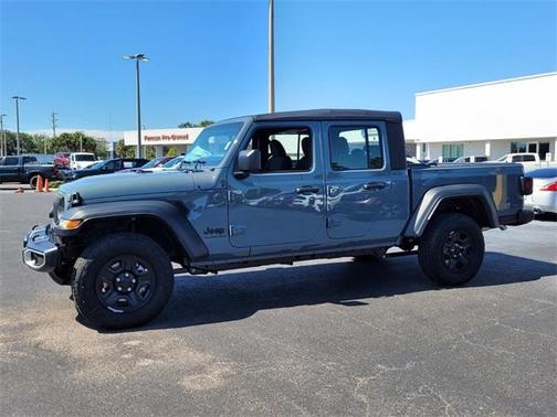 2025 Jeep Gladiator Sport