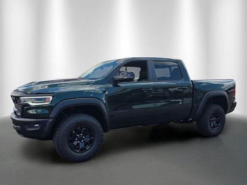Serrano Red 2026 RAM 1500 RHO
