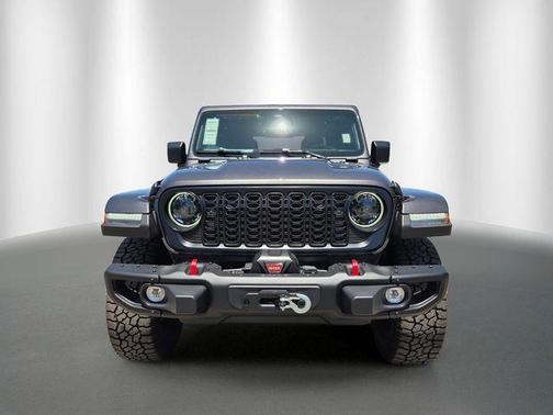Granite Crystal Clearcoat Metallic 2026 Jeep Gladiator Shadow Ops