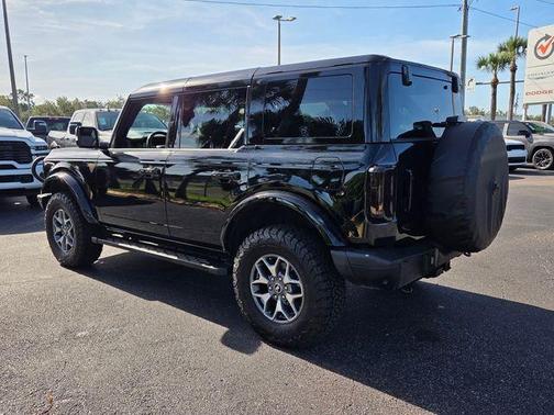 Shadow Black 2024 Ford Bronco Badlands