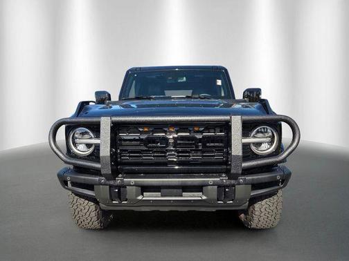 Shadow Black 2024 Ford Bronco Badlands