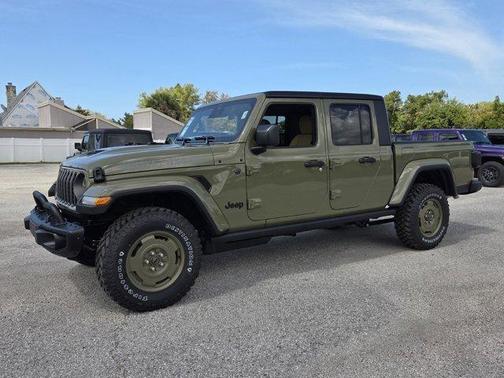 2026 Jeep Gladiator Sport
