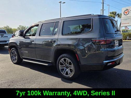 Metallic 2024 Jeep Wagoneer Series II