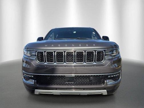 Metallic 2024 Jeep Wagoneer Series II