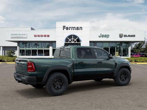 Serrano Red 2026 RAM 1500 RHO