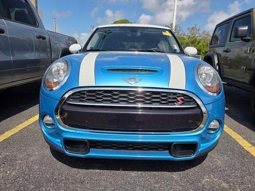 Electric Blue Metallic 2018 MINI Hardtop Cooper S