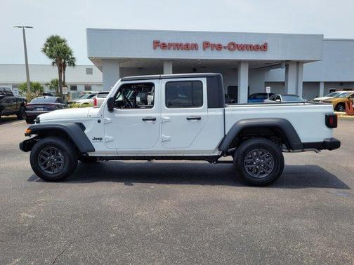 2025 Jeep Gladiator Sport