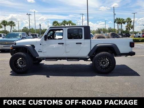 2025 Jeep Gladiator Sport
