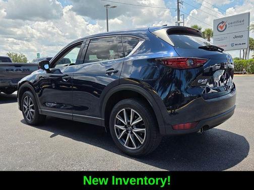 Deep Crystal Blue Mica 2017 Mazda CX-5 Grand Touring