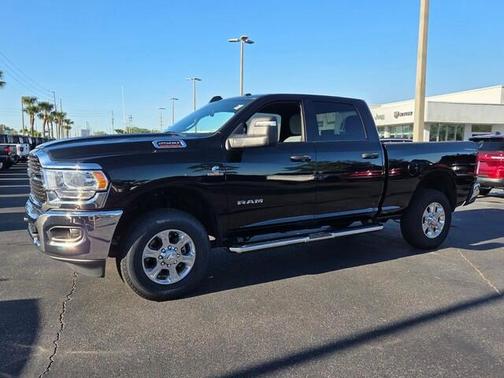 Diamond Black 2024 RAM 2500 Big Horn