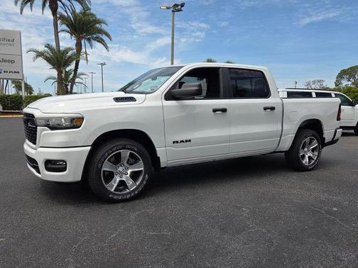 Bright White Clearcoat 2026 RAM 1500 Express