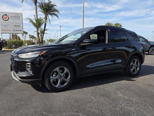 Black Metallic 2025 Ford Escape ST-Line Select