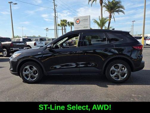 Black Metallic 2025 Ford Escape ST-Line Select