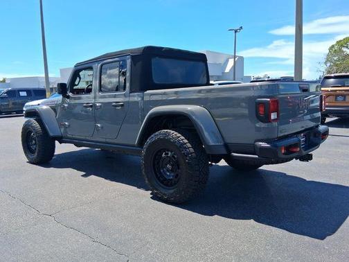 Sting Gray Clearcoat 2021 Jeep Gladiator Rubicon