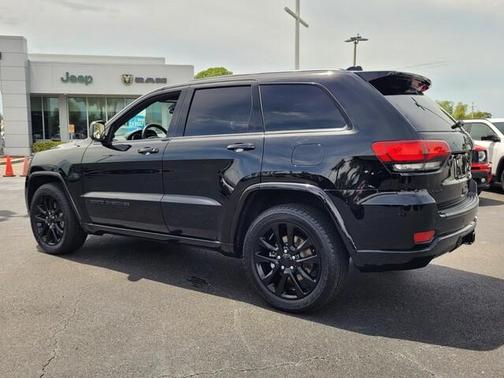 2021 Jeep Grand Cherokee Laredo X