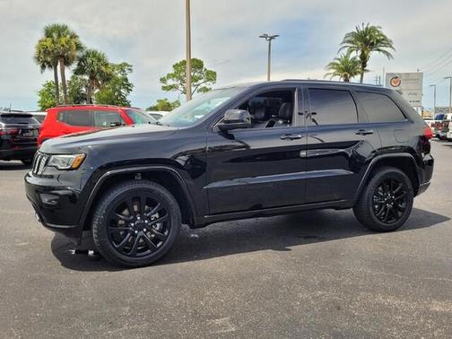 2021 Jeep Grand Cherokee Laredo X