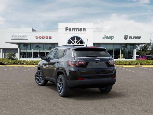 Diamond Black 2026 Jeep Compass Latitude