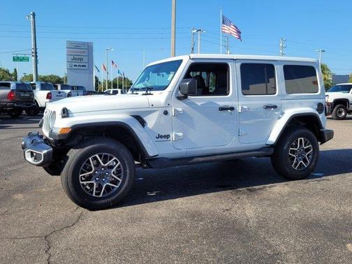 2025 Jeep Wrangler Sahara