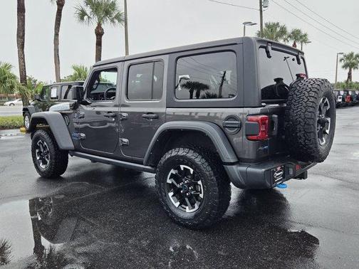 Granite Crystal Clearcoat Metallic 2024 Jeep Wrangler 4xe Rubicon