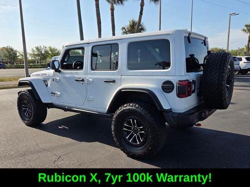 Bright White Clearcoat 2024 Jeep Wrangler Rubicon