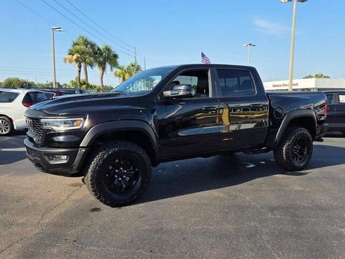 Diamond Black 2025 RAM 1500 RHO