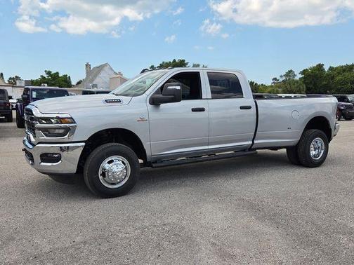 Silver Zynith 2026 RAM 3500 Tradesman
