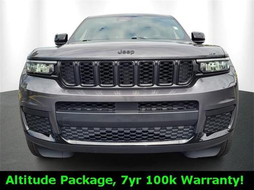 2022 Jeep Grand Cherokee L Laredo