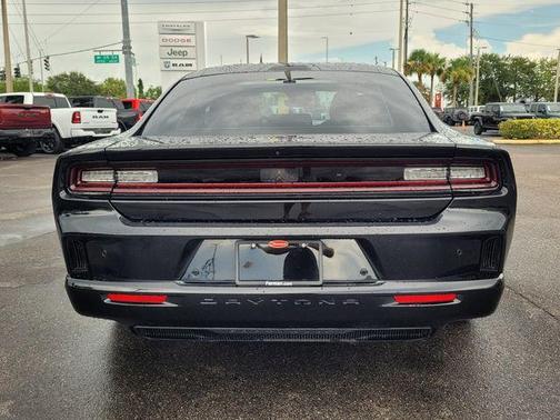 Diamond Black 2025 Dodge Charger Daytona R/T