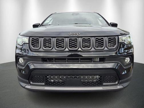 Diamond Black 2026 Jeep Compass Latitude