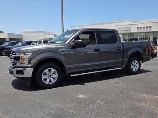 Magnetic 2019 Ford F-150 XLT