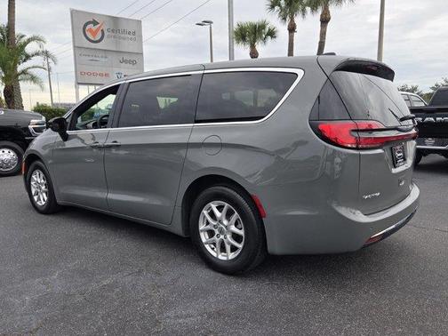 Ceramic Gray Clearcoat 2025 Chrysler Pacifica Select