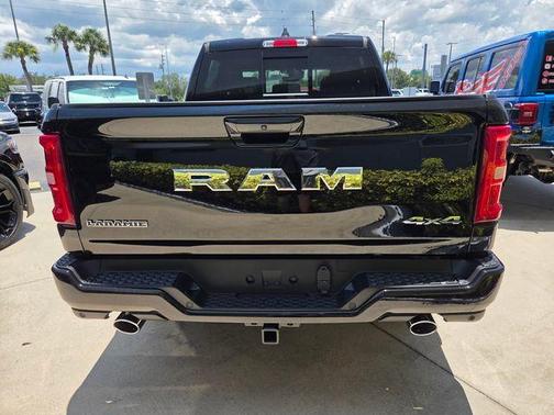 Diamond Black 2026 RAM 1500 Laramie