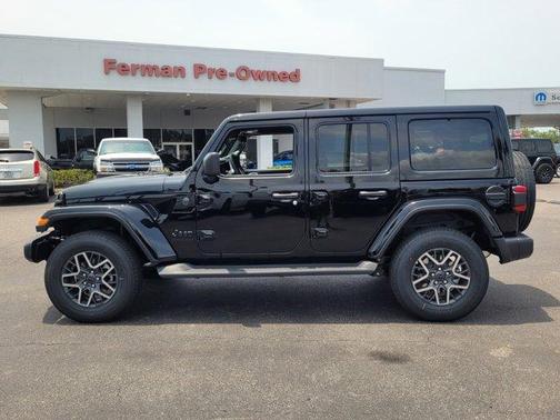 2025 Jeep Wrangler Sahara