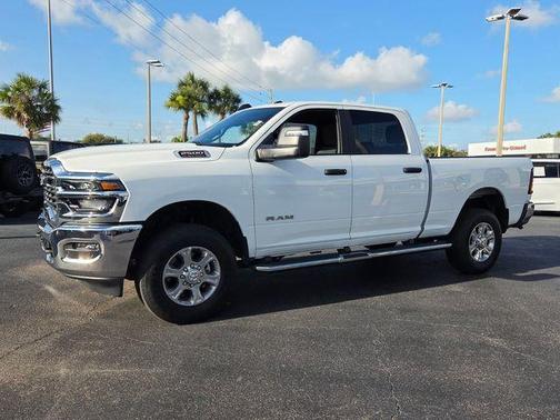 Bright White Clearcoat 2026 RAM 2500 Big Horn