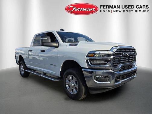 Bright White Clearcoat 2026 RAM 2500 Big Horn