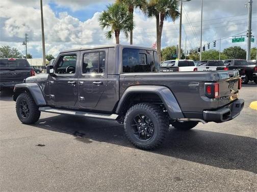 2025 Jeep Gladiator Sport