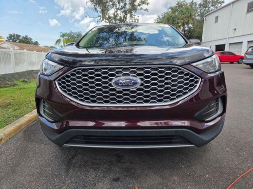 Burgundy 2024 Ford Edge SEL