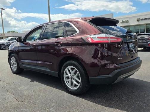 Burgundy 2024 Ford Edge SEL