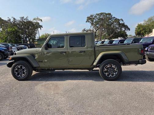 Sahara Beige 2026 Jeep Gladiator Sport