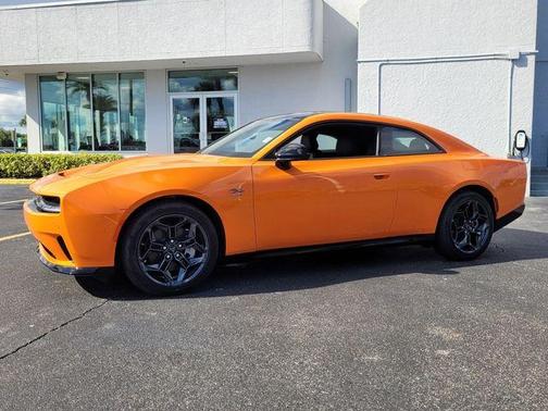 Header Orange Clearcoat 2025 Dodge Charger Daytona R/T