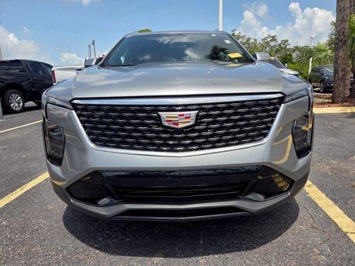Silver Metallic 2025 Cadillac XT4 Premium Luxury