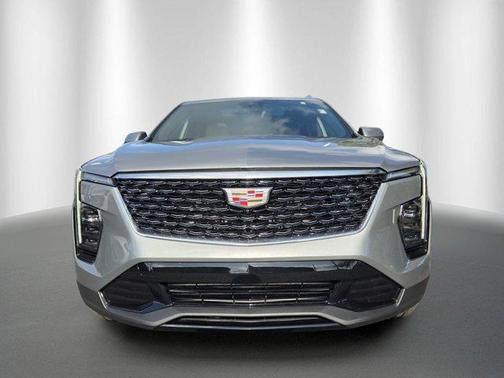 Silver Metallic 2025 Cadillac XT4 Premium Luxury