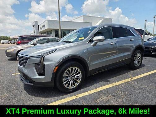 Silver Metallic 2025 Cadillac XT4 Premium Luxury