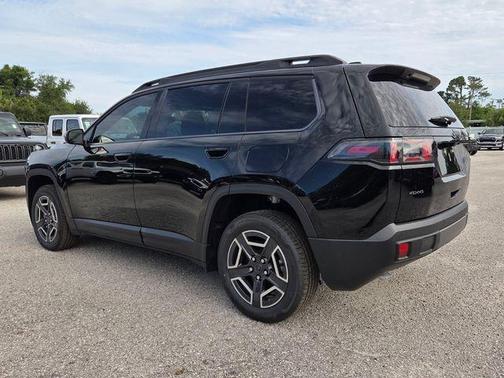 Diamond Black 2026 Jeep Cherokee LAREDO/LIMITED