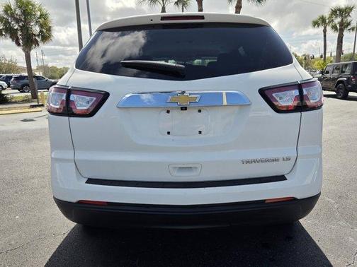 2014 Chevrolet Traverse LS