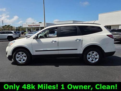 2014 Chevrolet Traverse LS