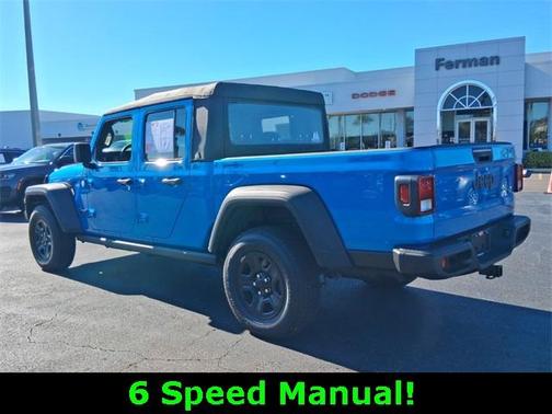 2021 Jeep Gladiator Sport