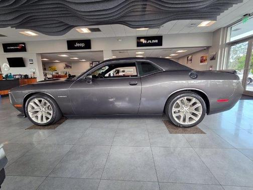 Granite Crystal Clearcoat Metallic 2020 Dodge Challenger R/T