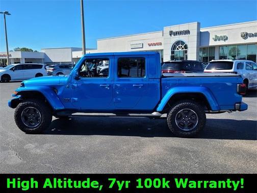 2022 Jeep Gladiator Overland