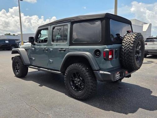 Anvil Clearcoat 2025 Jeep Wrangler Sport